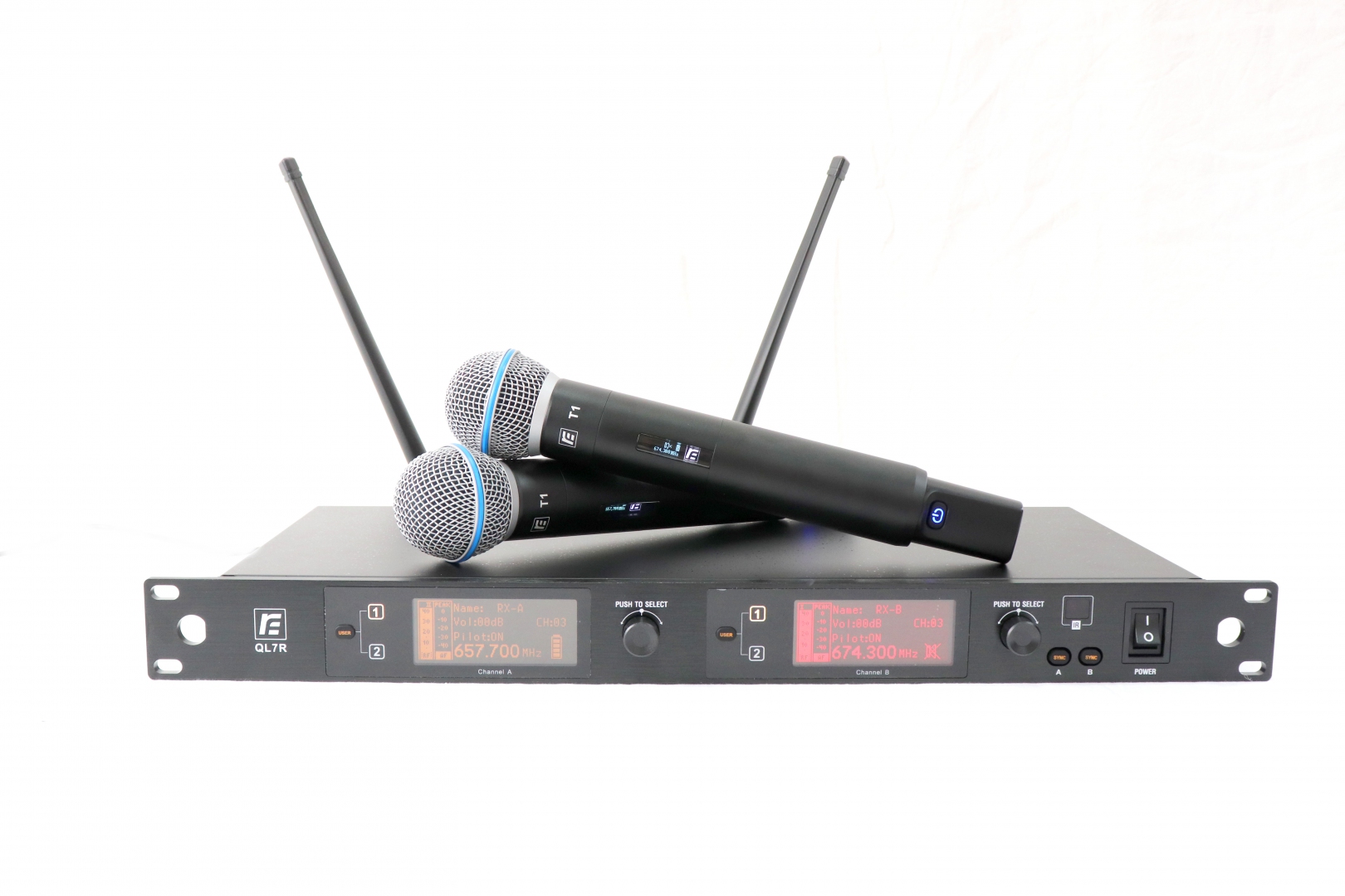 RFIntell QL7R/T1-A 651,800-683,400 МГц 2-канальная радиосистема с 2-мя ручными микрофонами в Москве